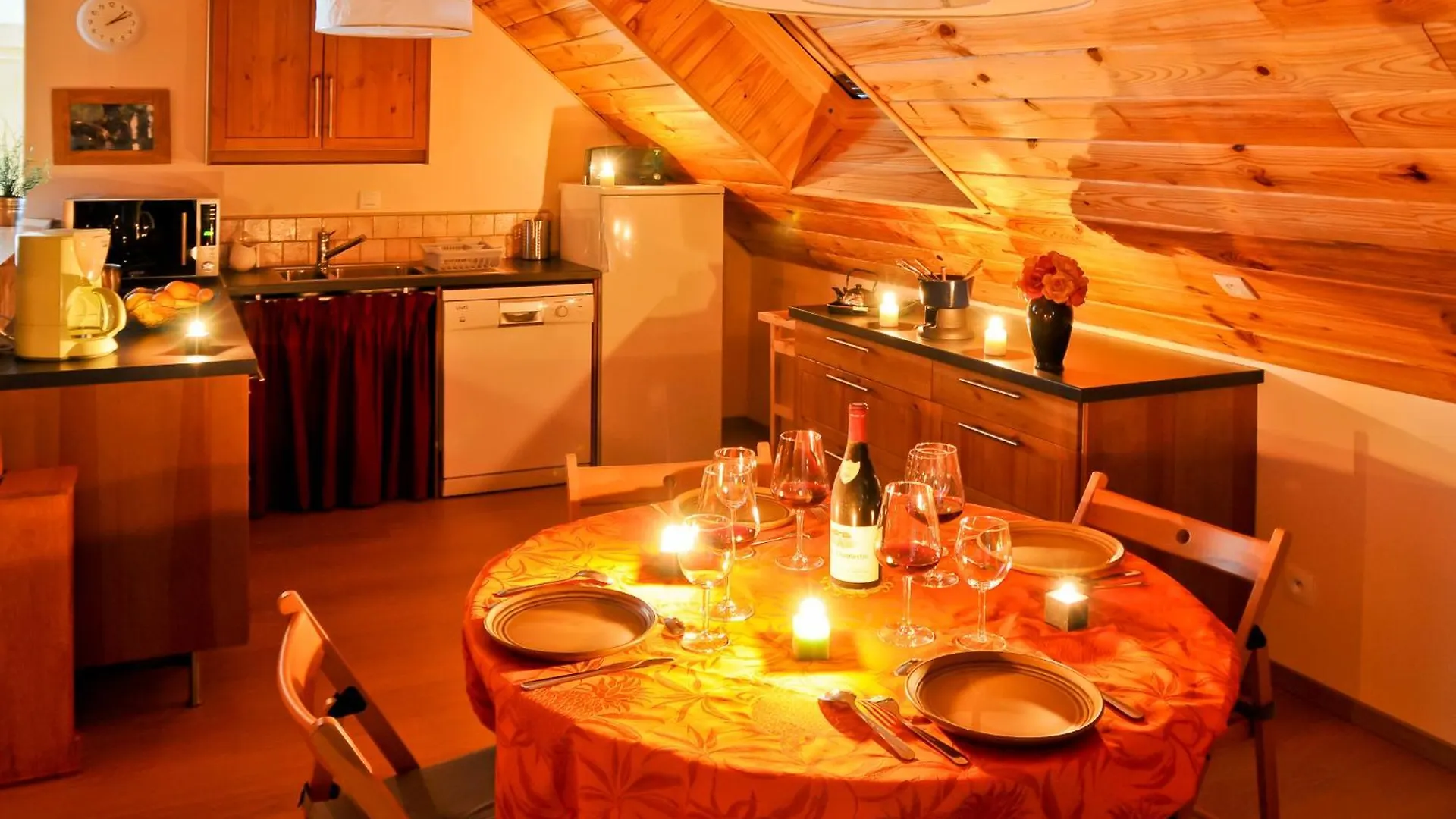 Holiday home La Cabane Du Bonheur, Un Gite Ecologique Cornillon-en-Trieves
